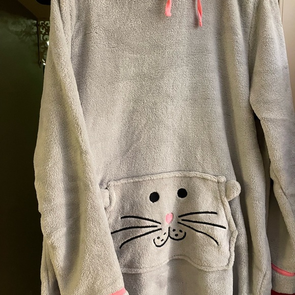 Gray Cat Face Hoodie with Pink Accents - Picture 1 of 3